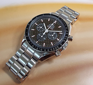 Omega Speedmaster Racing Chrono Wristwatch Ref. 3552.59