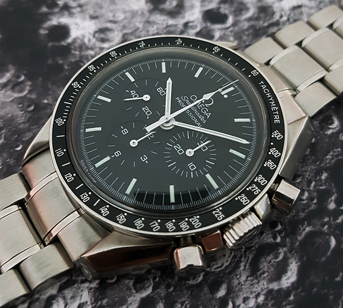 moonwatch apollo 11