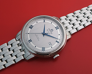 Omega De Ville Prestige Co-Axial Wristwatch Ref. 424.10.40.20.02.001