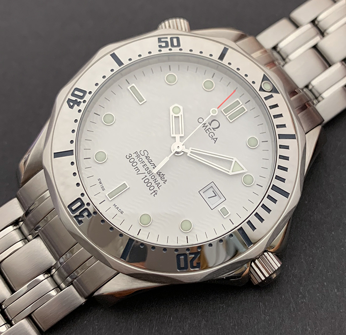 Omega Seamaster 300M Quartz Wristwatch Ref. 2542.20