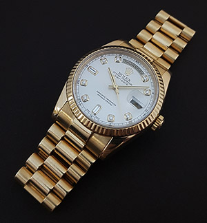 Rolex Day Date 18K Diamond Dial President Ref. 118238