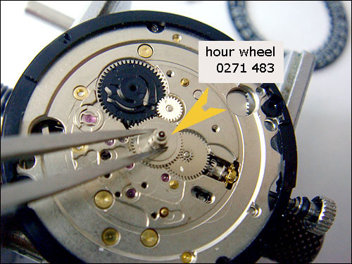 seiko diy project 7s26 hour wheel 0271 483>
<p><img src=