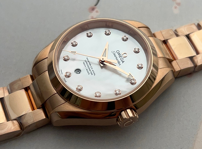 Ladies Omega Seamaster Aqua Terra 18K Rose Gold &amp; Diamond Dial Wristwatch Ref. 231.50.34.20.55.001