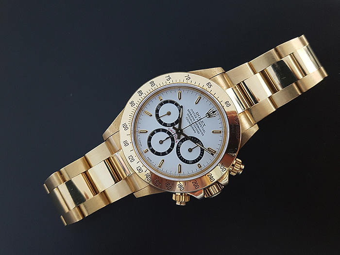 1990 Rolex Daytona 18K Gold Wristwatch Ref. 16528