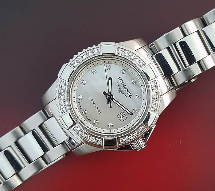 Ladies' Longines Mother of Pearl Diamond Dial & Bezel Quartz Wristwatch Ref. L3.247.0.87.6