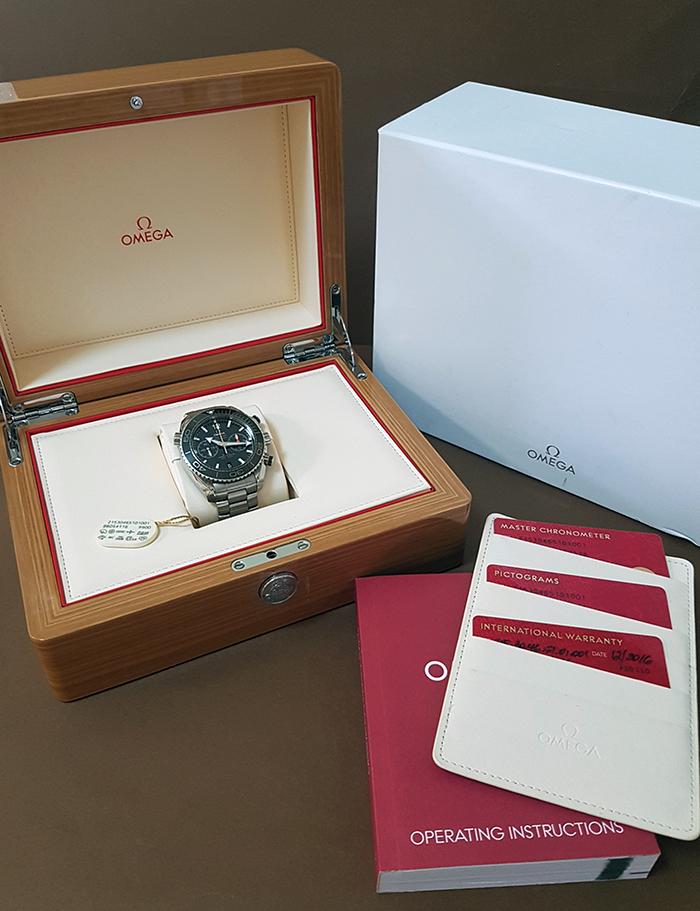 Omega Seamaster Planet Ocean Co-Axial Master Chronometer Chronograph Wristwatch Ref. 215.30.46.51.01.001