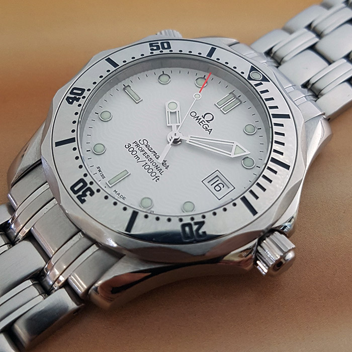 Omega Seamaster Diver 300M Quartz Chronometer Wristwatch Ref. 2562.20.00