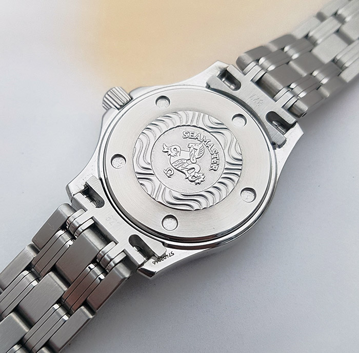Ladies' Omega Seamaster Professional Quartz Wristwatch Ref. 2583.80