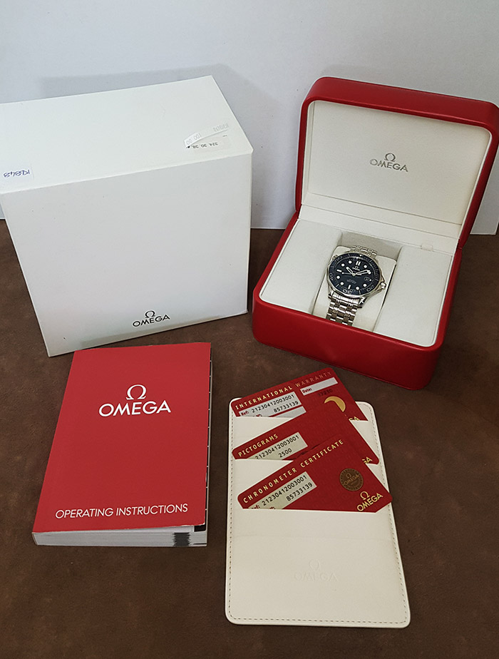Omega Seamaster Professional Men's Co-Axial Wristwatch Ref. 212.30.41.20.03.001