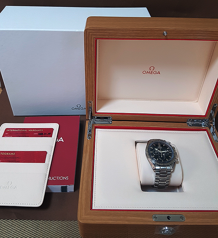 Omega Speedmaster Broad Arrow 1957 Co-Axial Chronograph Wristwatch Ref. 321.10.42.50.02.001
