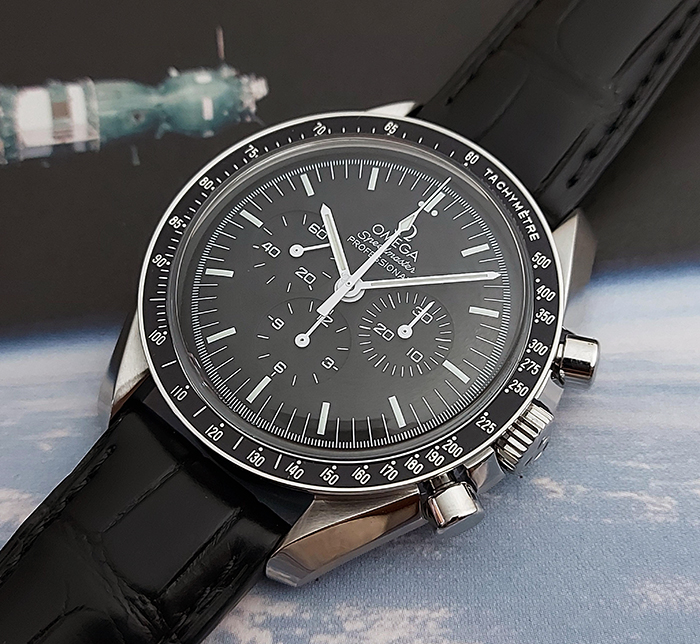 Omega Speedmaster Professional Moonwatch Wristwatch Ref. 311.33.42.30.01.001