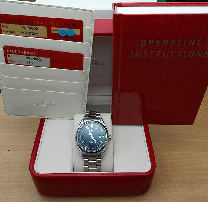 Omega Seamaster Aqua Terra Quartz Blue dial Ref. 2517.80