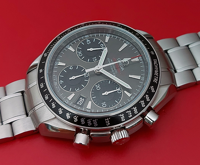  Omega Speedmaster Date Chronograph Wristwatch Ref. 323.30.40.40.06.001
