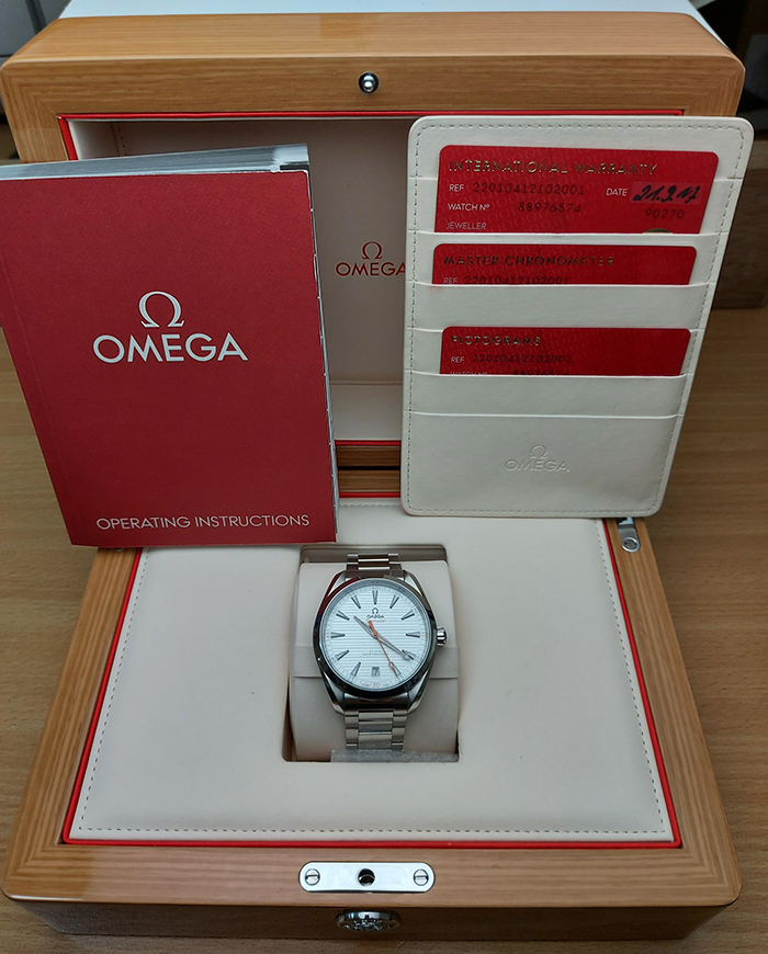 Omega Seamaster Aqua Terra 150M Co-Axial Master Wristwatch Ref. 220.10.41.21.02.001