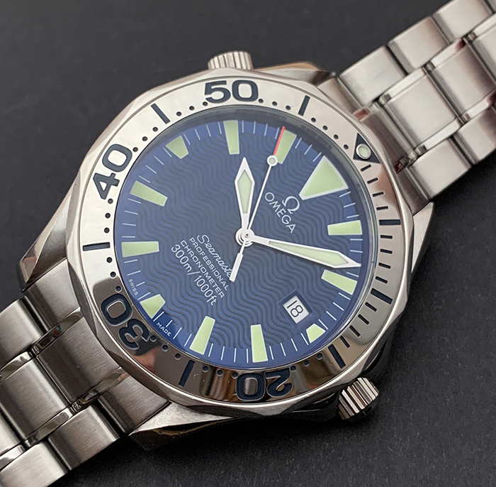 時計 OMEGA Seamaster Professional 300m OMEGA Seamaster 300M Chronometer 2255.80.00 – HODINKEE Shop