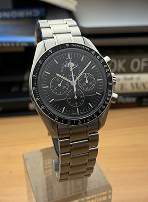 Omega Speedmaster Professional Moonwatch Moonphase Chronograph Wristwatch