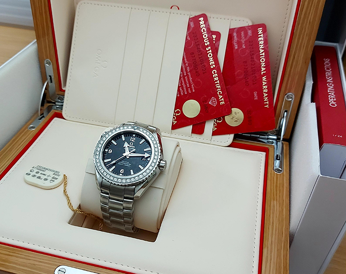 Omega Seamaster Planet Ocean Ref. 232.15.46.21.01.001