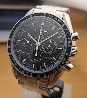 Omega Speedmaster Professional Moonwatch Moonphase Chronograph Wristwatch Ref. 3576.50