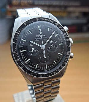 Omega Speedmaster Moonwatch Professional Co-Axial Master Chronometer Chronograph Ref. 310.30.42.50.01.001 