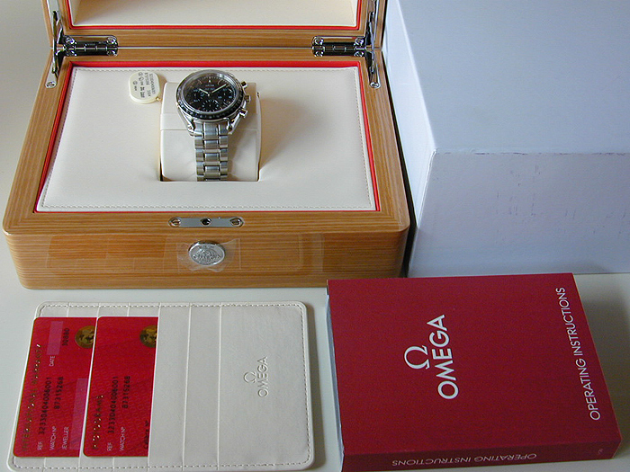 Omega Speedmaster Automatic Chronometer Ref. 323.30.40.40.06.001