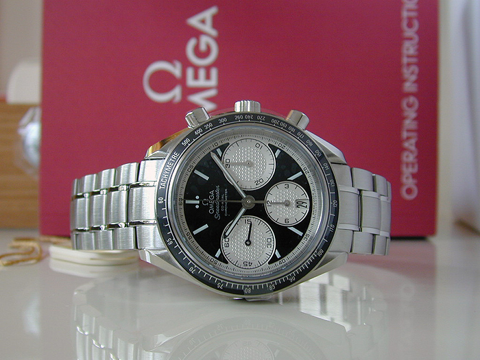 Omega Speedmaster Racing Co-Axial Chronograph Wristwatch Ref. 326.30.40.50.01.002