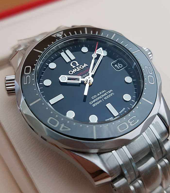 Omega Seamaster Professional Co-Axial Wristwatch Ref. 212.30.36.20.01.002
