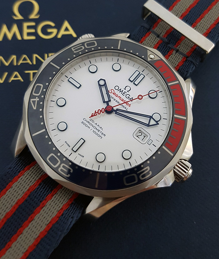 Omega Seamaster Diver 300M Co-Axial Commanders wristwatch Ref. 212.32.41.20.04.001