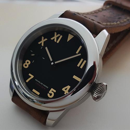 W - Control Tower Maxi