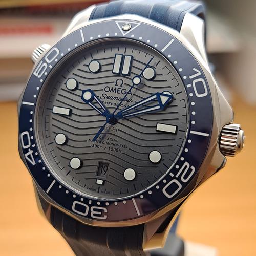 Omega Seamaster Professional Diver 300M Ref. 210.32.42.20.06.001