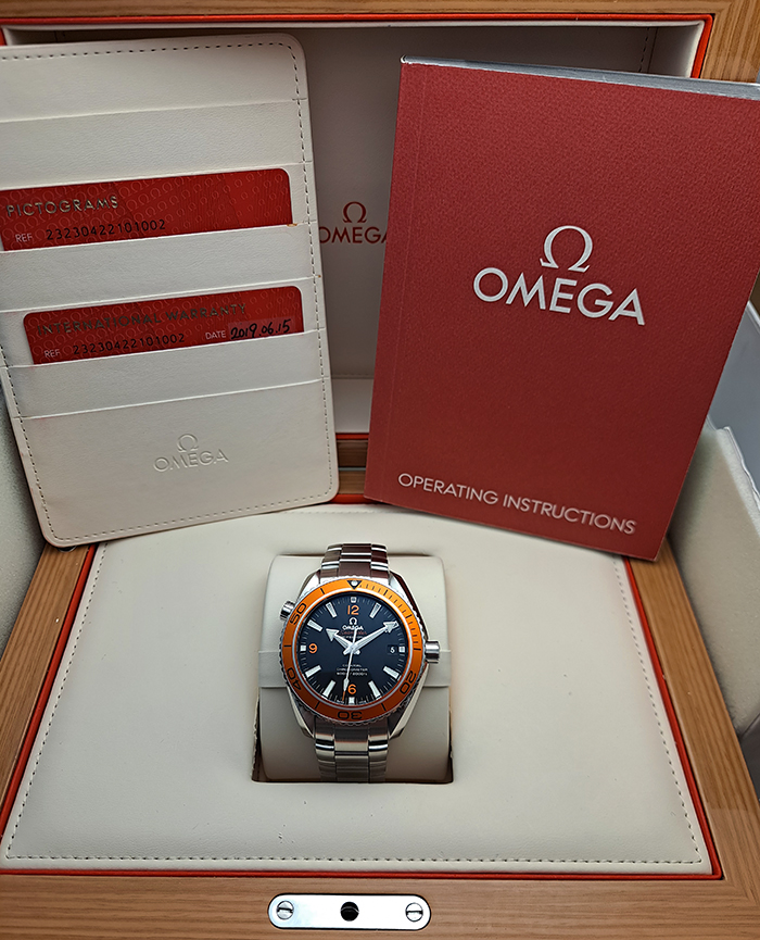 Omega Seamaster Planet Ocean 600m Co-Axial Ref. 232.30.42.21.01.002