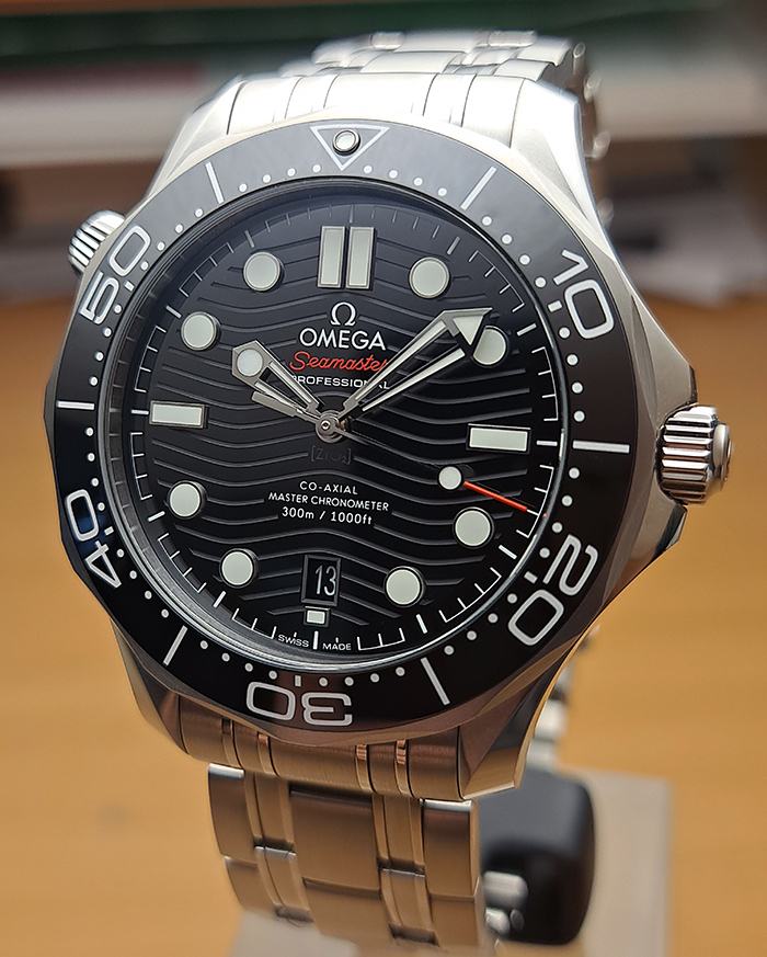 BLACK Omega Seamaster Diver 300M Co-Axial Wristwatch Ref. 210.30.42.20.01.001
