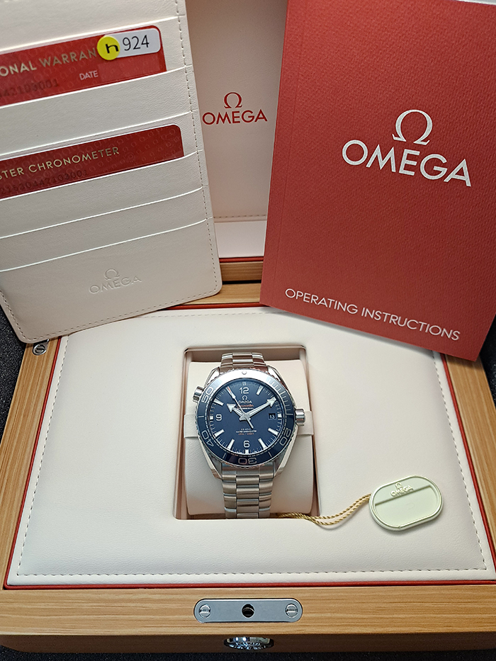 BLUE Omega Seamaster Planet Ocean Co-Axial Wristwatch Ref. 215.30.44.21.03.001