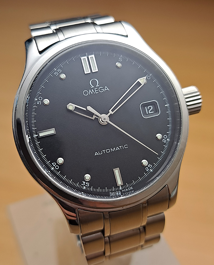 Omega Classic Automatic Wristwatch Ref. 5203.50