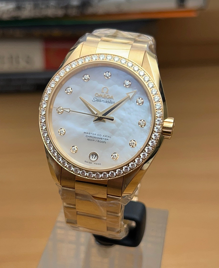 Omega Seamaster Aqua Terra 18K Yellow Gold & Diamond Bezel/Dial Wristwatch Ref. 231.55.39.21.55.002