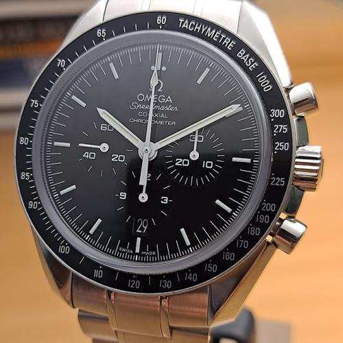XL Omega Speedmaster Moonwatch Co-Axial Chronograph Enamel Dial Ref. 311.30.44.50.01.001