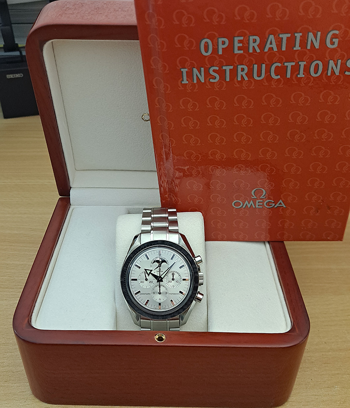 Omega Speedmaster Professional Moonphase 18K White Gold Bezel - European Edition Ref. 3575.30