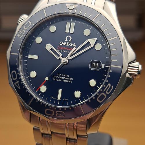 BLUE Omega Seamaster Professional Co-Axial Wristwatch Ref. 212.30.41.20.03.001