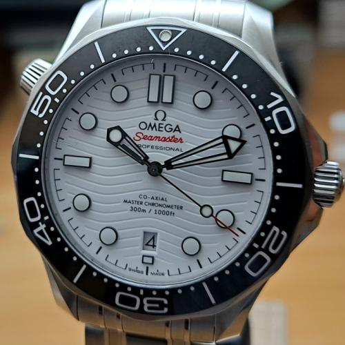 Omega Seamaster Diver 300M Co-Axial Wristwatch Ref. 210.30.42.20.04.001