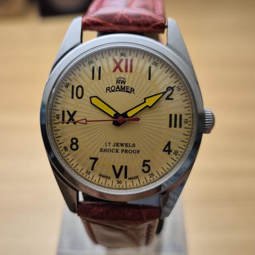 RW Roamer Popular 17 Jewels Shock Proof Wristwatch