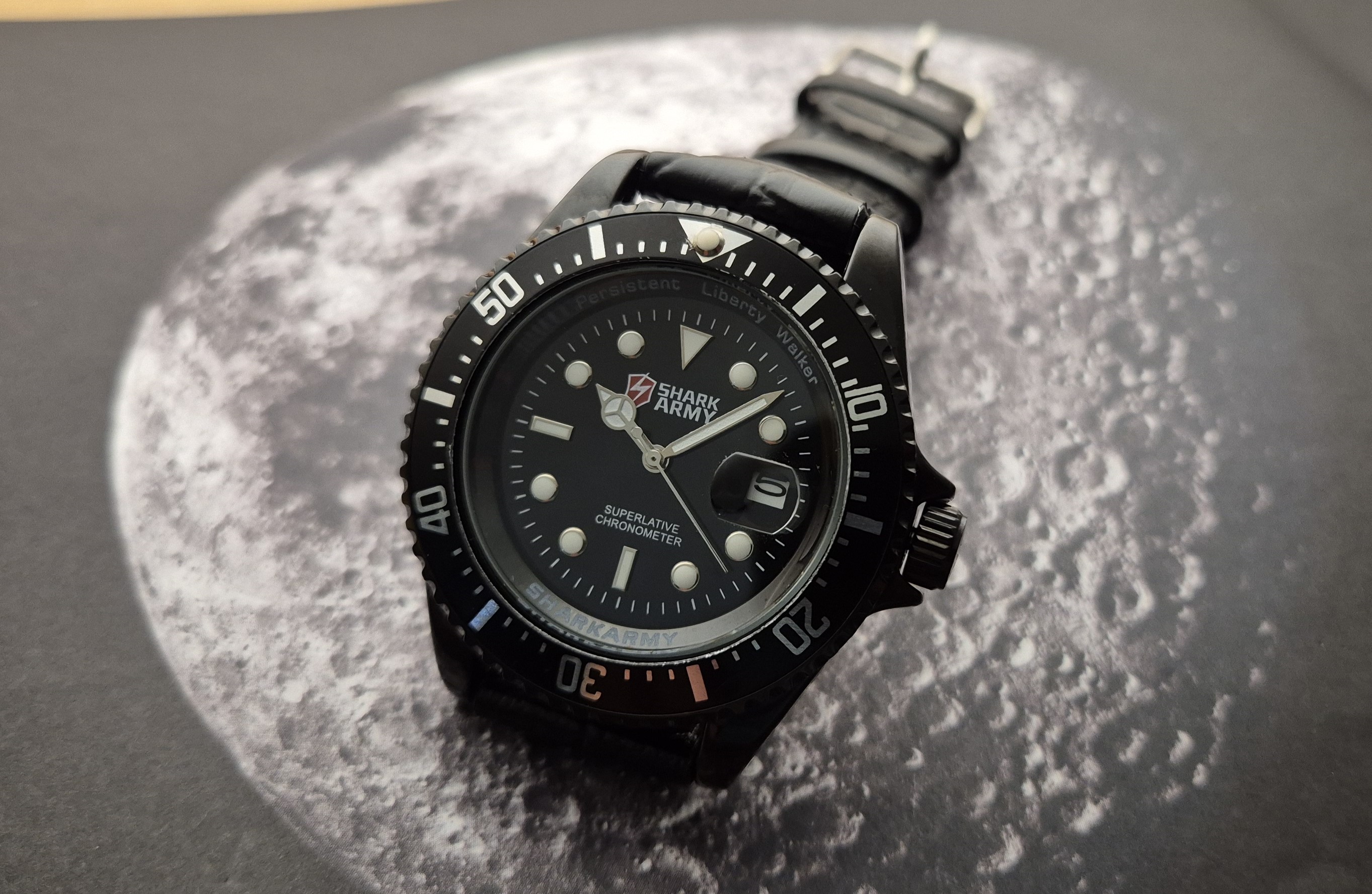 Shark Army Superlative Chronometer Military Wristwatch