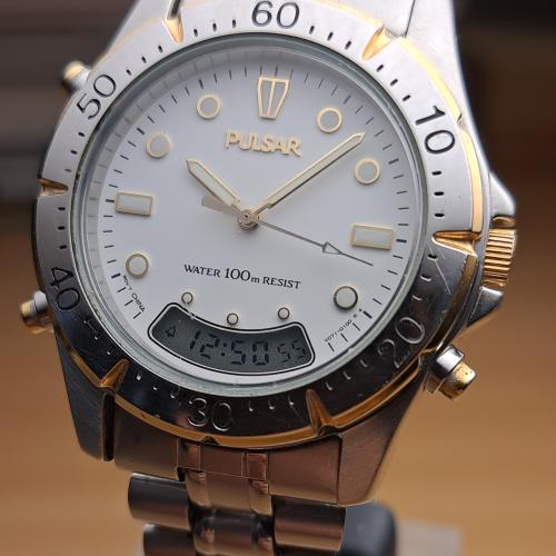 Pulsar Wristwatch
