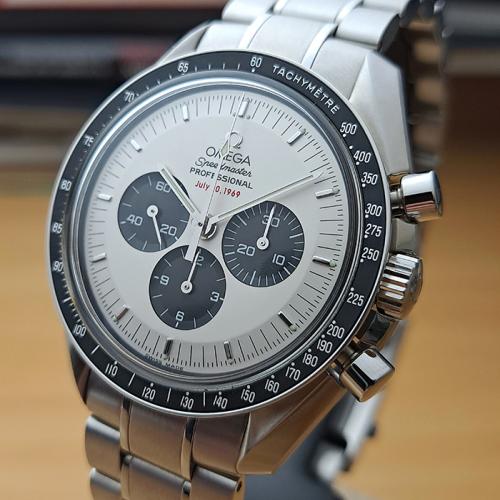 Omega Speedmaster Professional Moonwatch Apollo 11 35th Anniversary Limited Edition Ref. 3569.31