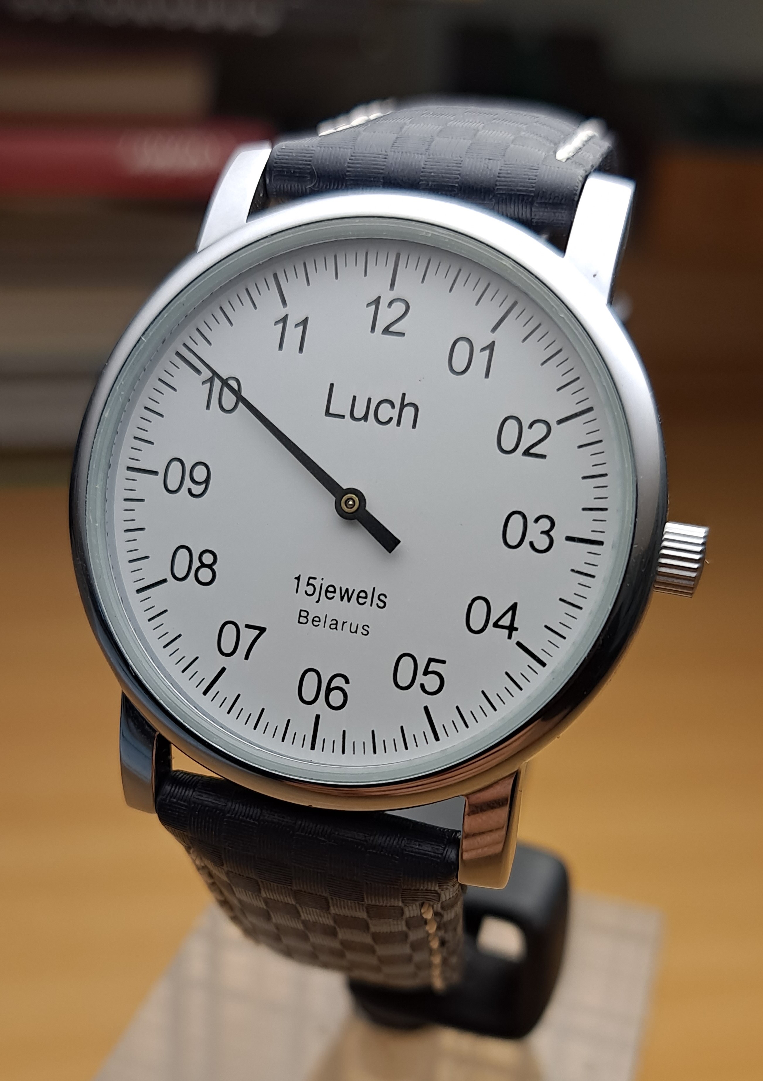 LUCH Wristwatch