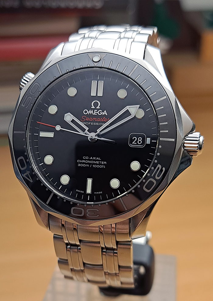 Omega Seamaster Professional Co-Axial Wristwatch Ref. 212.30.41.20.01.003