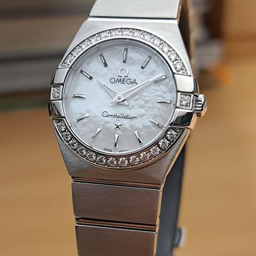 Ladies Omega Constellation Diamond Bezel Ref. 123.15.24.60.05.001