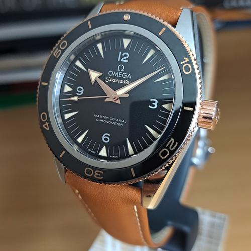 Omega Seamaster 300 Master Co-Axial Chronometer RG/SS  Ref. 233.22.41.21.01.002