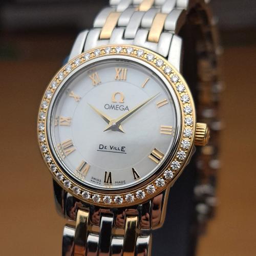 Ladies Omega De Ville Prestige 18K YG/SS Diamond bezel Ref. 4375.71
