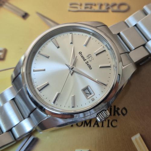Grand Seiko Heritage Collection Ref. SBGP009