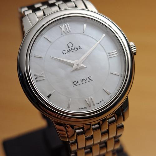 Ladies Omega De Ville Prestige Wristwatch Ref. 424.10.27.60.05.001